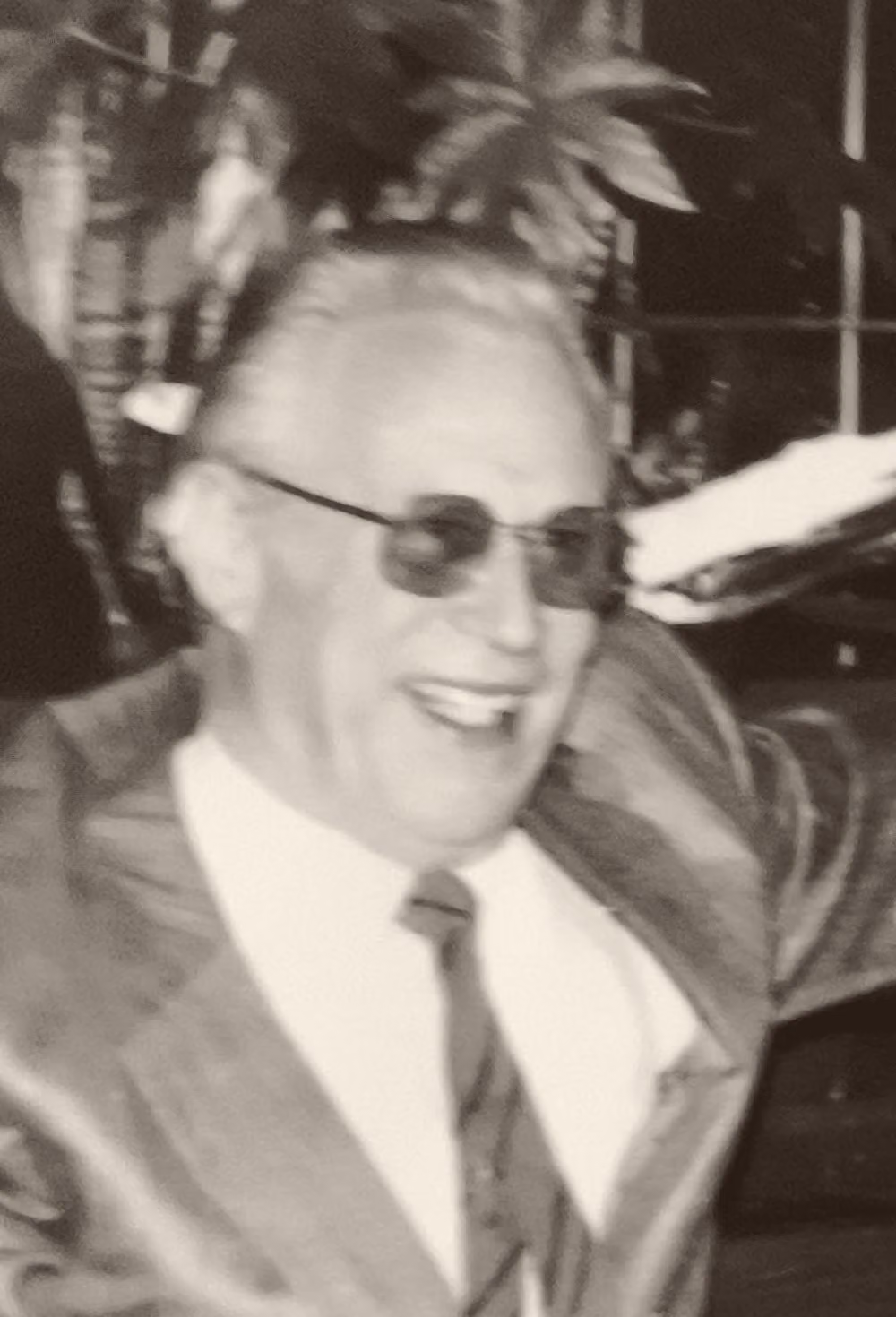 Hans Kania mit Brille, Großvater von German Kania, altes Porträtfoto